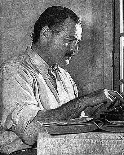 Les 80 meilleures phrases d'Ernest Hemingway